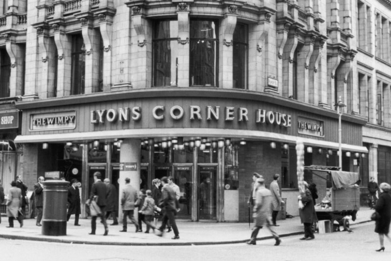 Uma das primeiras hamburguerias de Londres foi a Wimpy