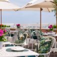 Espaço ao ar livre do Polo Lounge no The Dorchester Rooftop