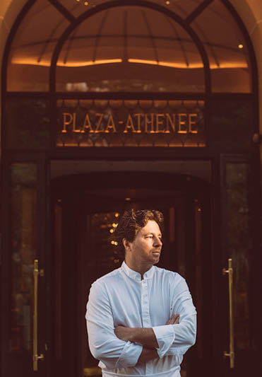 O chef Jean Imbert, doHôtel Plaza Athénée