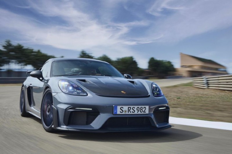 Carro Porsche 718 Cayman GT4 RS