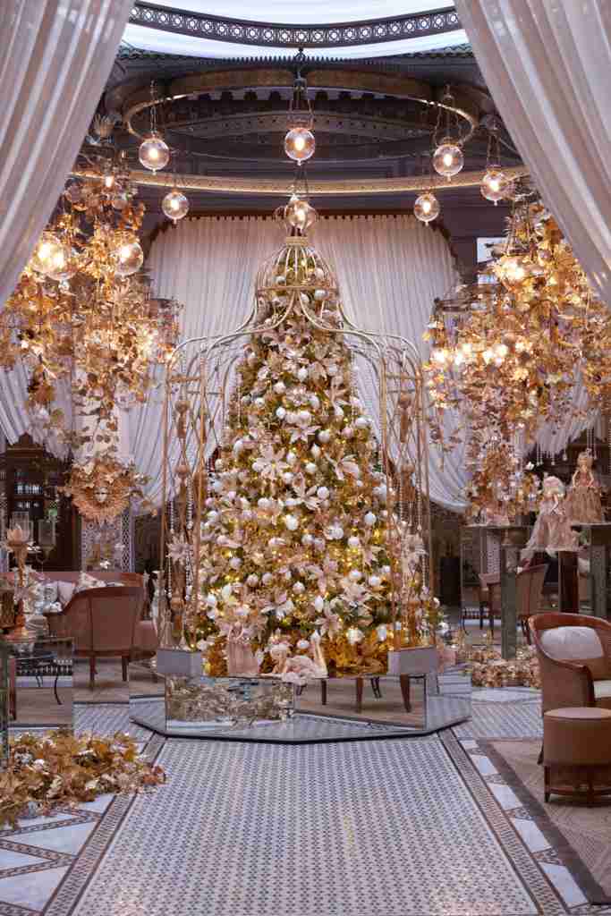 No Royal Mansour Marrakesh, uma das árvores de natal selecionadas