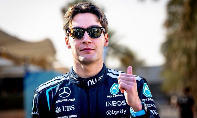 George Russel, piloto de F1, usando peça da alta relojoaria