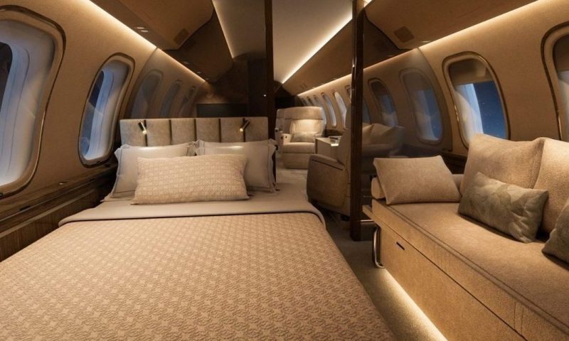 Bombardier Saab Cabine G800 abre