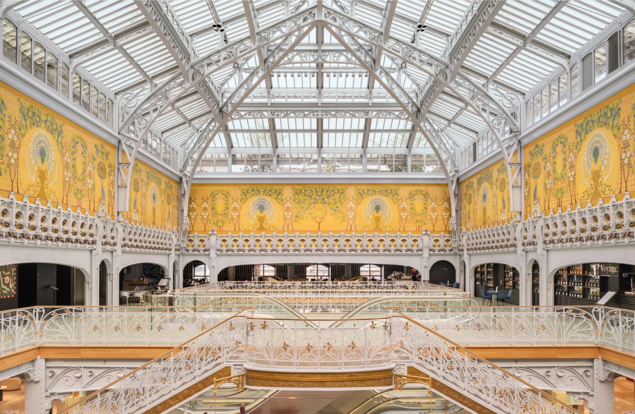 La Samaritaine, ícone parisiense fundada em 1870, reabriu em 2021 após apoio do grupo LVMH (divulgação)