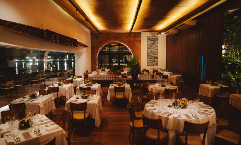 Ambiente do restaurante Amado, em Salvador (Divulgação/Enzo Angelo)