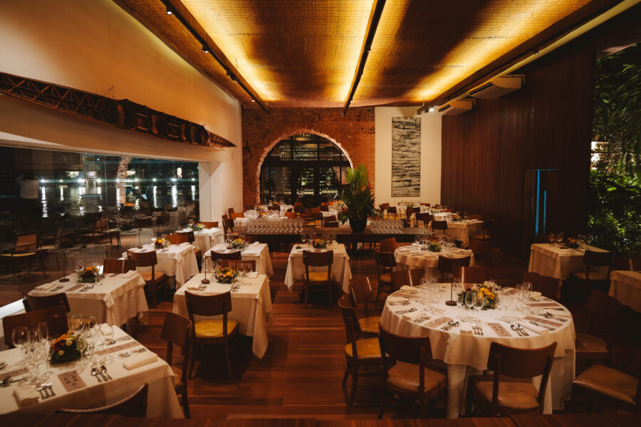Ambiente do restaurante Amado, em Salvador (Divulgação/Enzo Angelo)