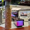 YSL Beauty shop