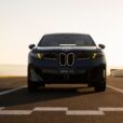 BMW iX3 50 xDrive começa a ser distribuído na rede de concessionárias da marca no Brasil (divulgação)