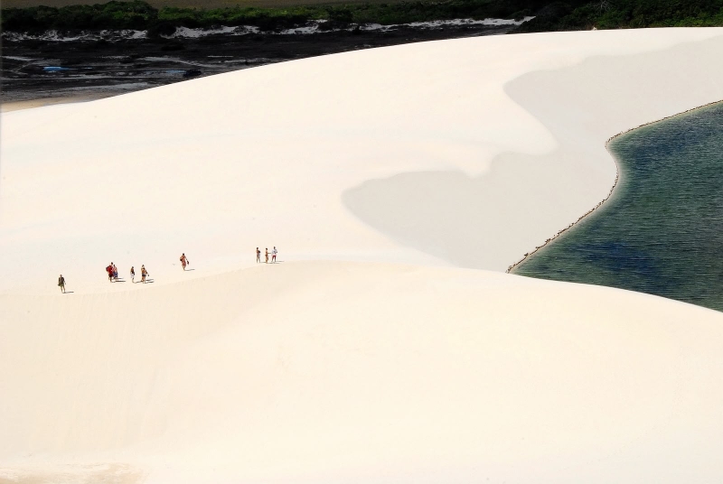 Vista aérea da paisagem fascinante dos Lençóis Maranhenses (divulgação)