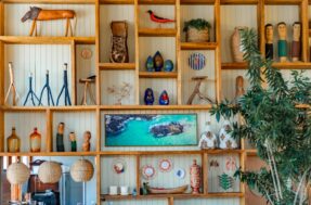 Decoração do ITiatê, no NANNAI Noronha (Lucas Ramos Mendes/divulgação)